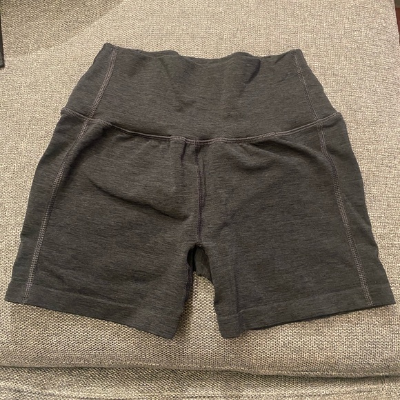 Alphalete Revival Shorts - Picture 2 of 4